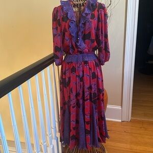 Assorti 🔥sale🔥for Susan Freís Vintage.